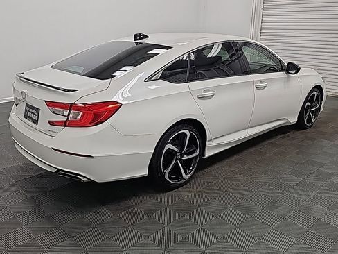 Used 2021 Honda Accord Sport image 9