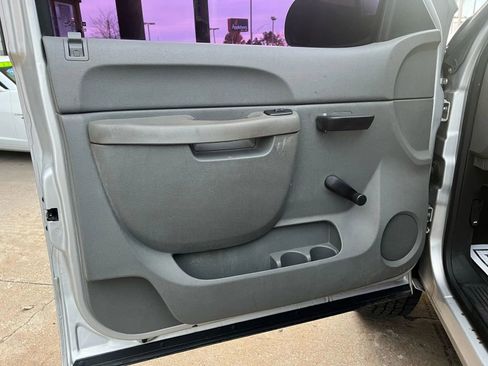 Used 2013 Chevrolet Silverado 2500 W/T image 10