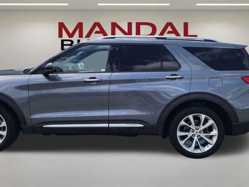 Used 2021 Ford Explorer Platinum w/ Equipment Group 601A AWD/4WD image 8