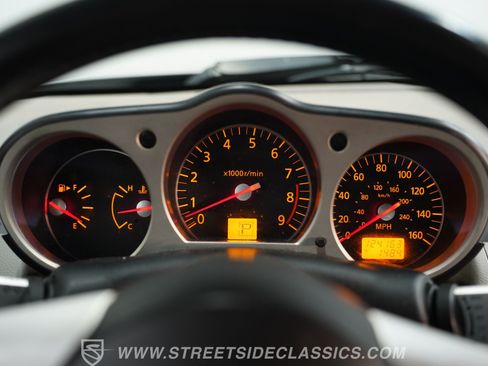 Used 2007 Nissan 350Z Touring RWD image 40