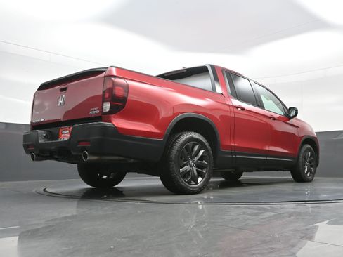 Used 2023 Honda Ridgeline Sport image 29