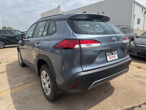 Used 2024 Toyota Corolla Cross L image 15