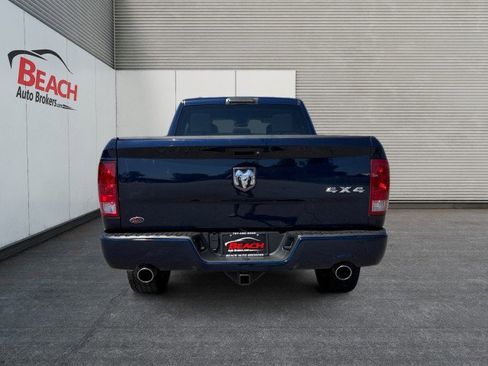 Used 2018 RAM 1500 Express w/ Express Value Package AWD/4WD image 14