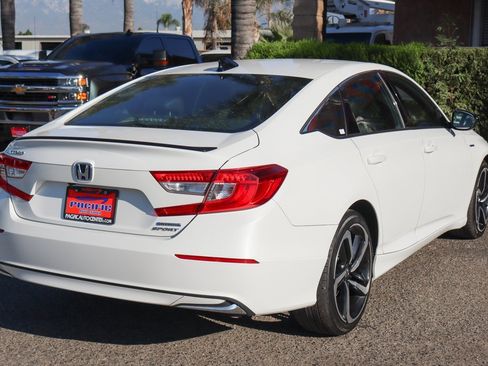 Used 2022 Honda Accord Sport image 9