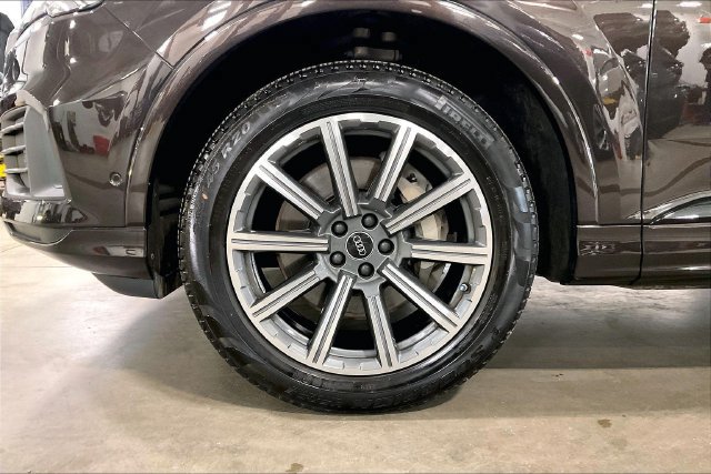 Certified 2023 Audi Q7 2.0T Premium Plus w/ Premium Plus Package AWD/4WD image 9