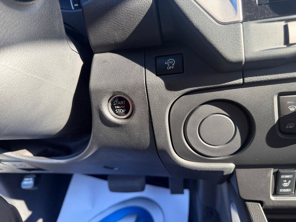 Used 2025 Nissan Frontier SV w/ SV Convenience Package RWD image 20
