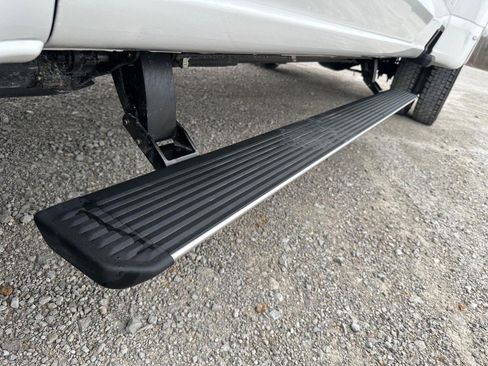 Used 2026 Ford F450 Platinum w/ Platinum Plus Package image 16