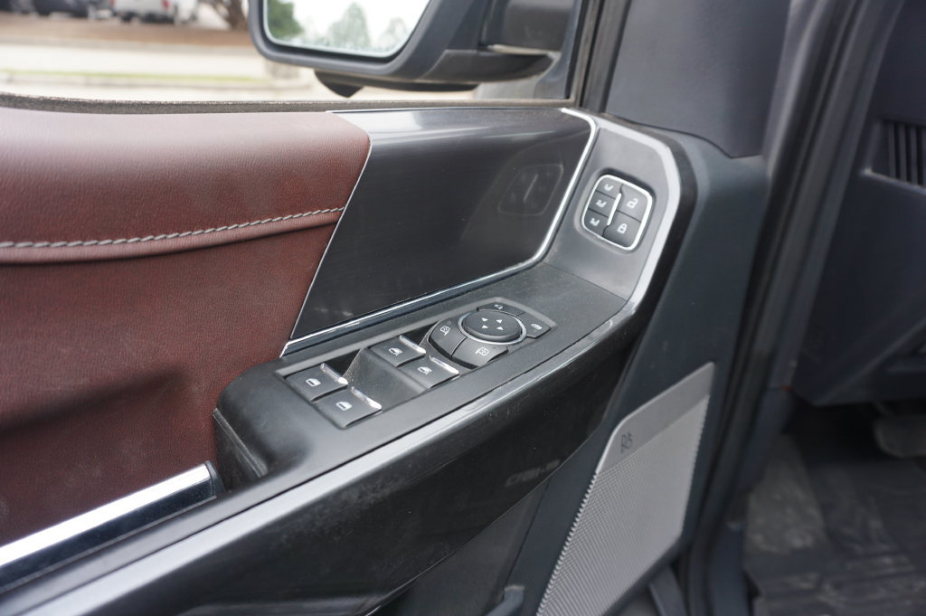 Used 2021 Ford F150 Lariat AWD/4WD image 4