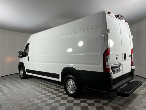 Used 2023 RAM ProMaster 3500 w/ Driver Convenience Group image 7