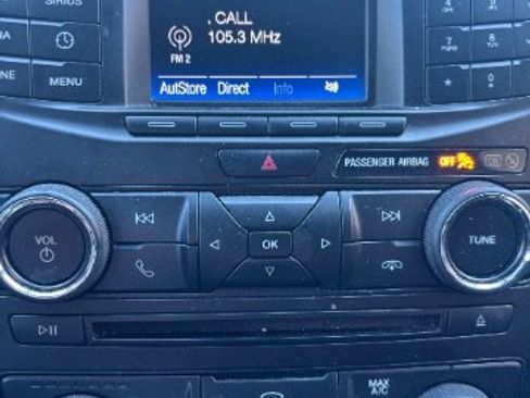 Used 2017 Ford Explorer XLT image 20