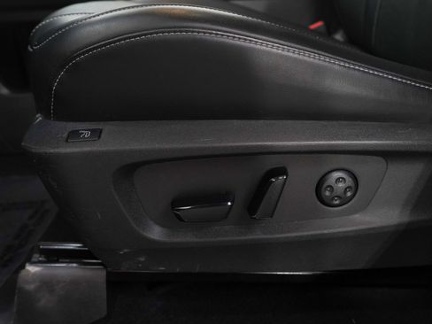 Used 2022 INFINITI QX60 Sensory image 24