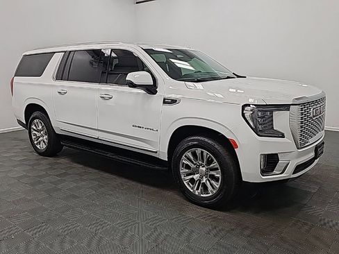 Used 2024 GMC Yukon XL Denali image 1