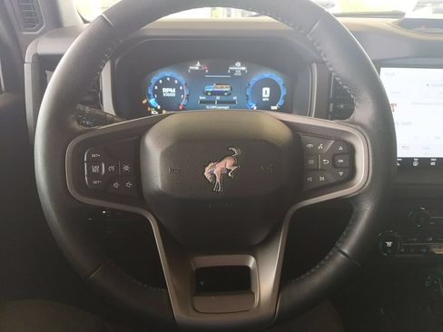 Certified 2025 Ford Bronco Badlands AWD/4WD image 15
