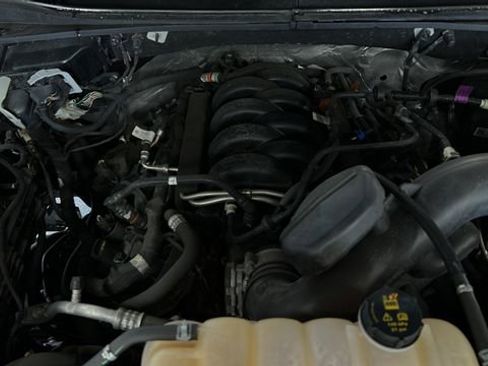 Used 2018 Ford F150 XLT w/ Equipment Group 302A Luxury AWD/4WD image 24