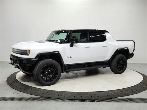New 2026 GMC Hummer EV 4x4 Crew Cab image 3