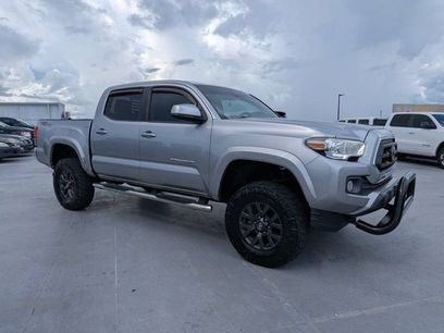 Used 2020 Toyota Tacoma SR5 w/ SR5 Appearance Package (SM)