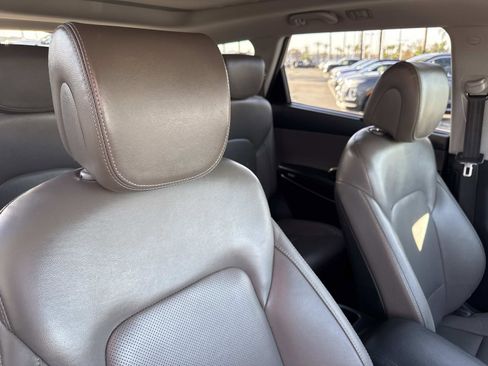 Used 2019 Hyundai Santa Fe XL image 29