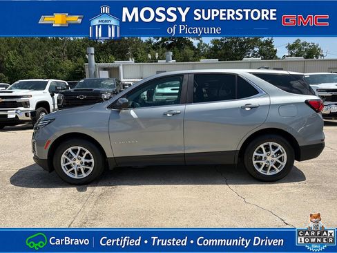 Certified 2023 Chevrolet Equinox LT w/ Driver Convenience Package FWD image 3
