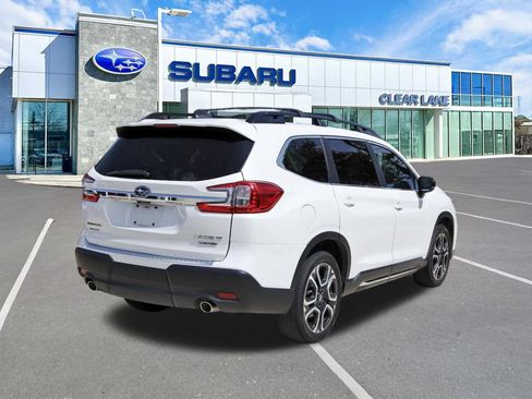 Used 2025 Subaru Ascent Limited AWD/4WD image 6