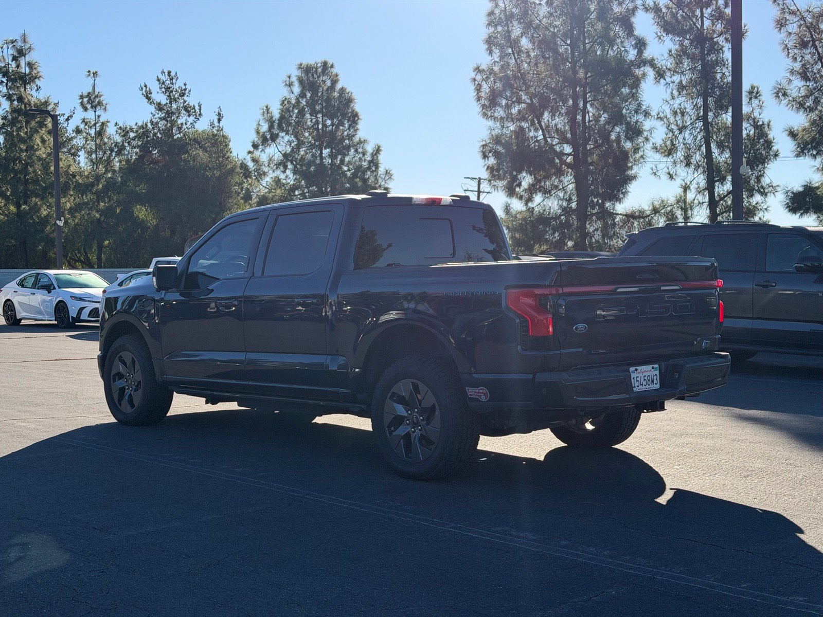 Used 2023 Ford F150 Lightning Lariat w/ Equipment Group 511A High AWD/4WD image 4