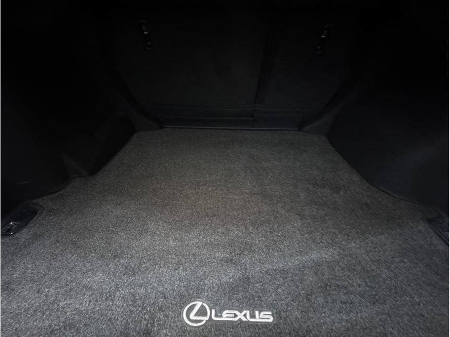 Used 2015 Lexus IS 250 w/ F-Sport Package RWD image 17