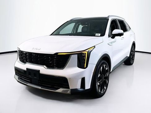 Used 2024 Kia Sorento SX image 3