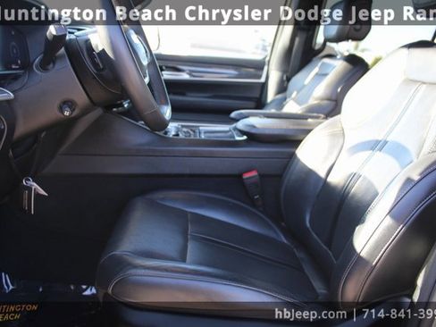 Used 2022 Jeep Wagoneer Series III image 37