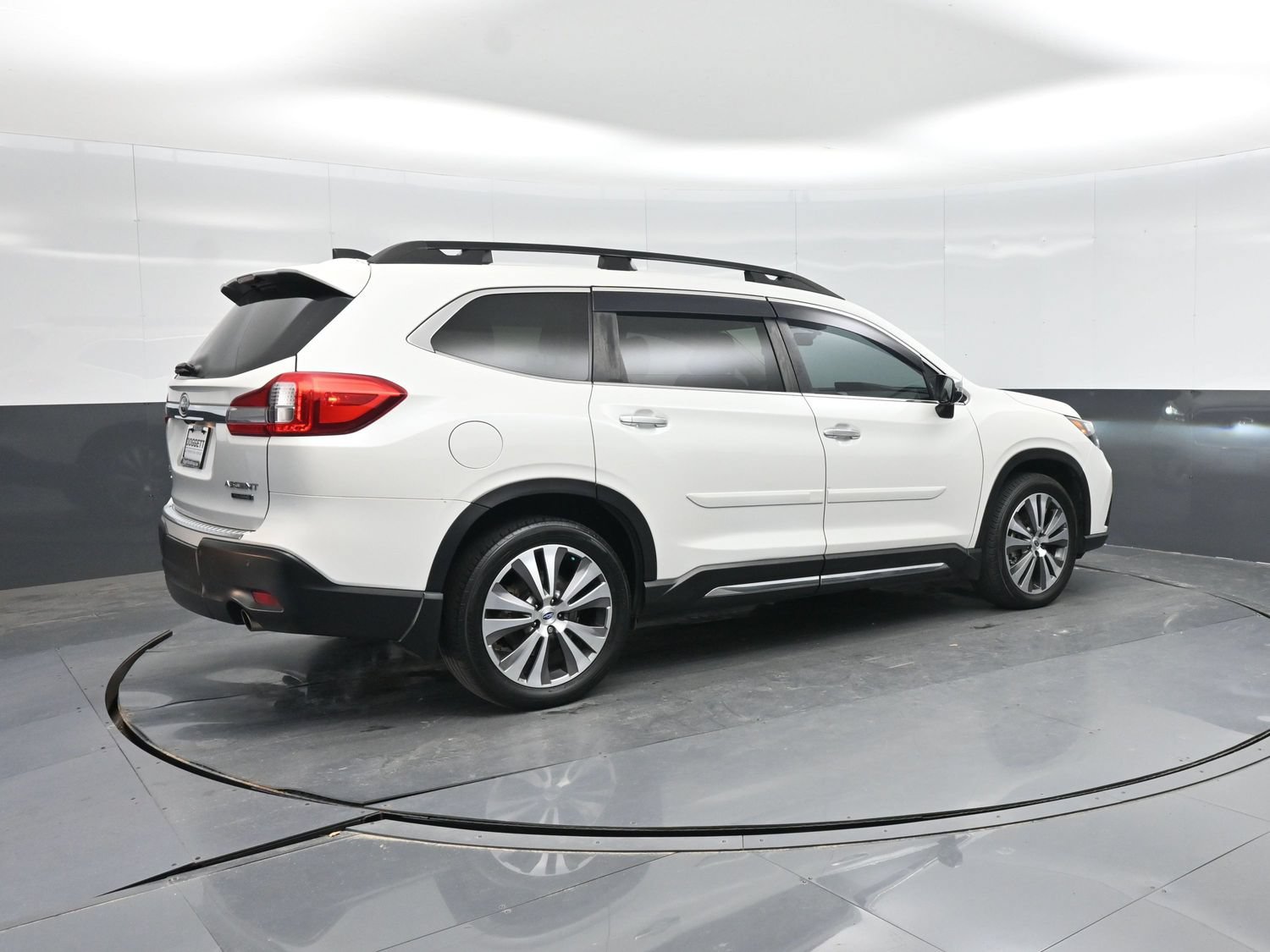 Used 2021 Subaru Ascent Touring w/ Popular Package #2 AWD/4WD image 12