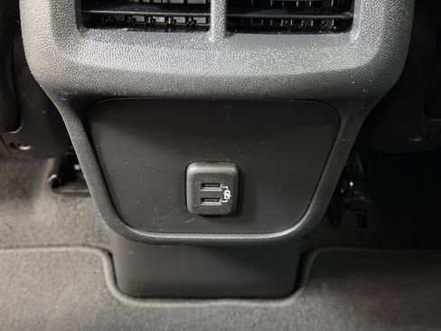 Used 2021 Chevrolet Equinox LS w/ LPO, Blackout Package FWD image 23