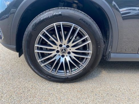 Used 2026 Mercedes-Benz GLC 300 4MATIC image 26