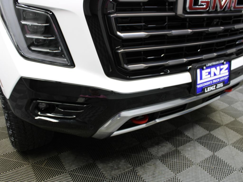 Used 2026 GMC Yukon AT4 Ultimate w/ LPO, Floor Liner Package AWD/4WD image 62