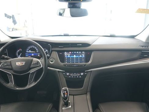 Used 2019 Cadillac XT5 Luxury w/ Trailering Package AWD/4WD image 31