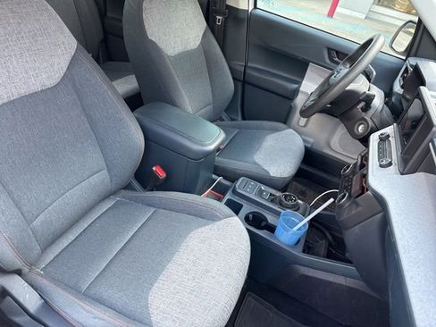 Used 2024 Ford Maverick XLT image 17