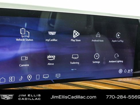 Certified 2025 Cadillac Escalade Sport Platinum w/ LPO, Floor Liner Package image 14