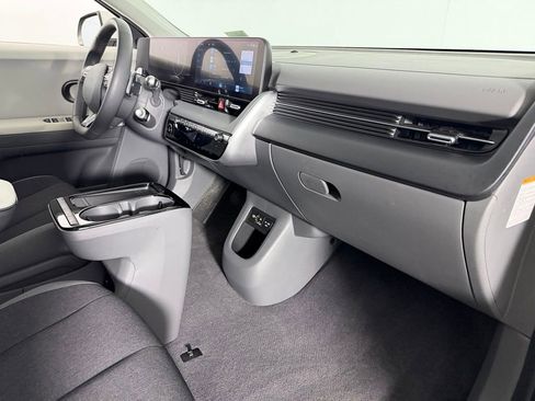 Used 2025 Hyundai Ioniq 5 SE RWD image 30