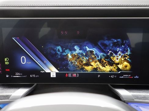 Certified 2025 BMW 760i xDrive w/ Executive Package image 8