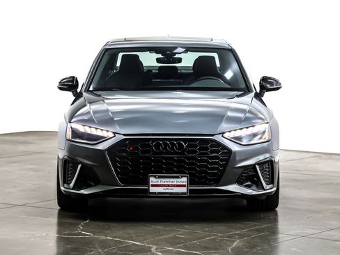 Used 2023 Audi S4 Premium Plus w/ Premium Plus Package image 4