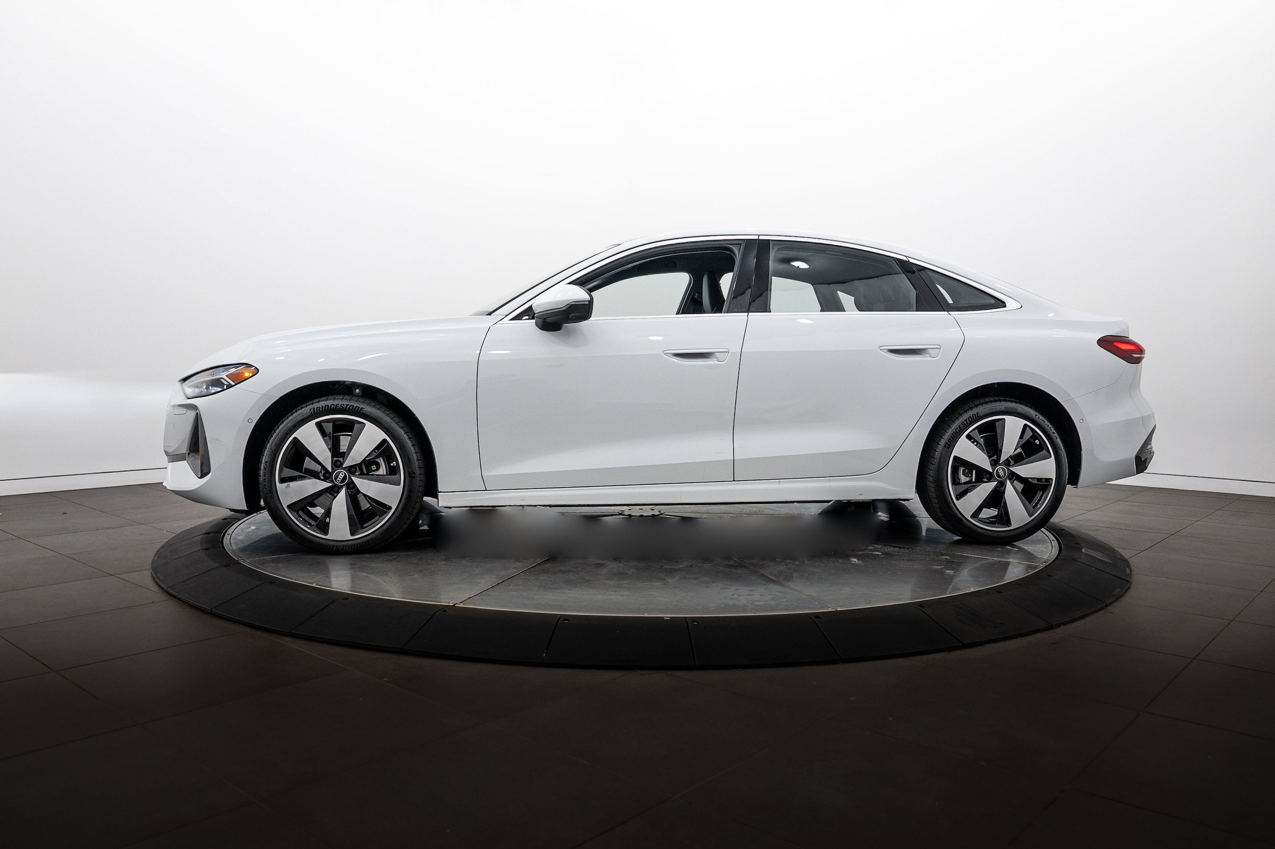 Used 2025 Audi A5 Premium Plus w/ Premium Plus AWD/4WD image 7