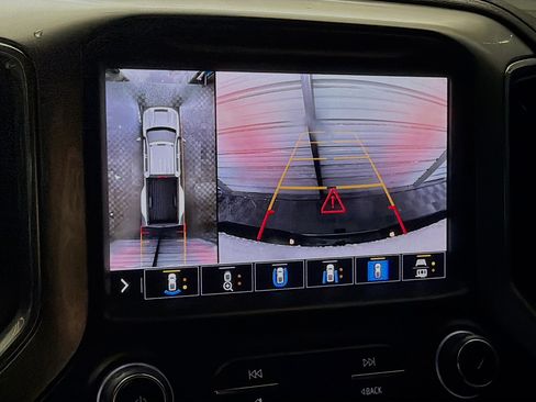 Used 2020 Chevrolet Silverado 3500 LTZ w/ LTZ Plus Package image 16