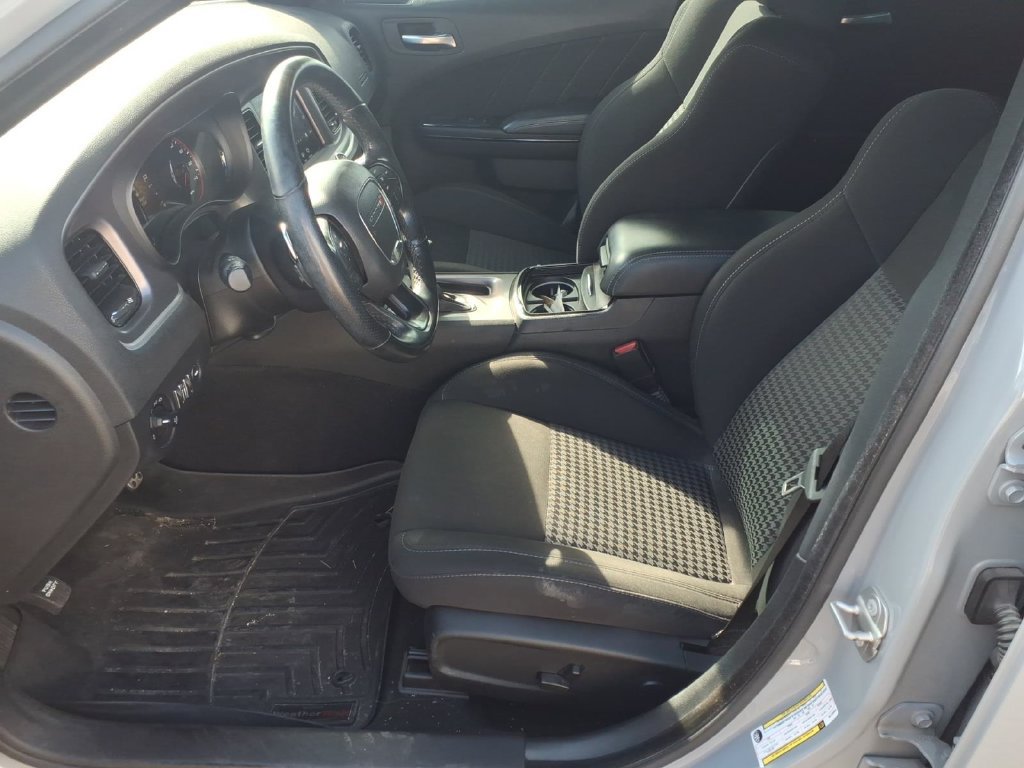 Used 2022 Dodge Charger GT w/ Blacktop Package RWD image 10