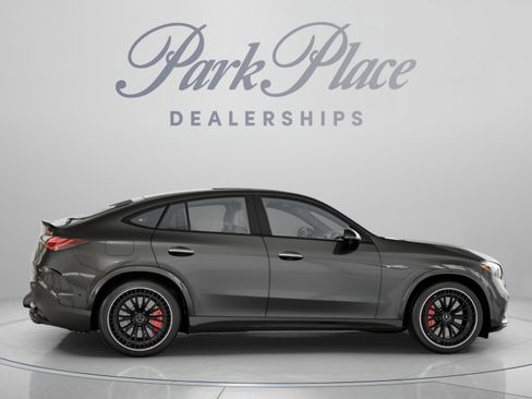 Used 2025 Mercedes-Benz GLC 63 AMG S image 25