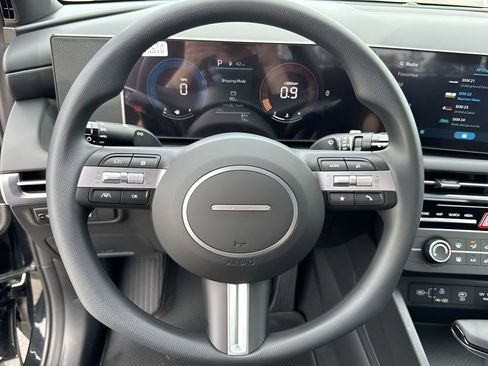 New 2025 Hyundai Santa Cruz SE AWD/4WD image 13
