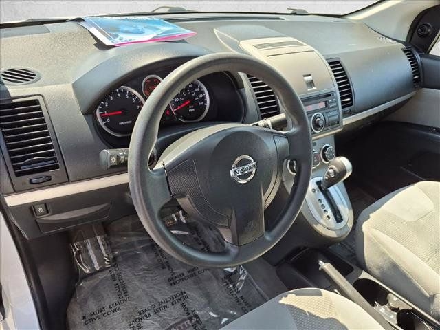 Used 2012 Nissan Sentra 2.0 FWD image 10