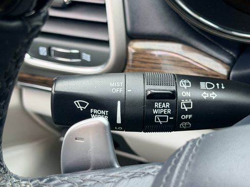 Used 2017 Jeep Grand Cherokee Summit AWD/4WD image 45