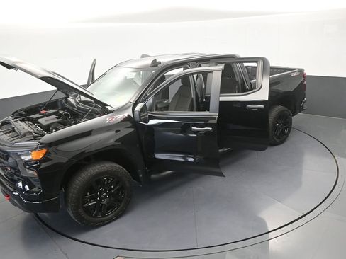 Used 2024 Chevrolet Silverado 1500 Custom Trail Boss AWD/4WD image 68