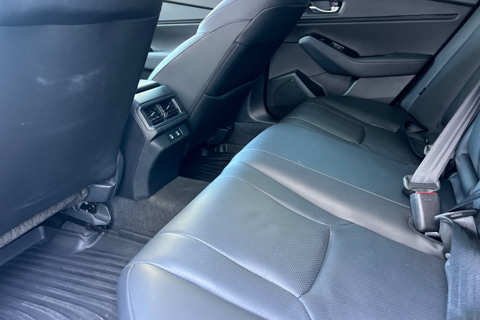 Used 2025 Honda Accord Touring image 14