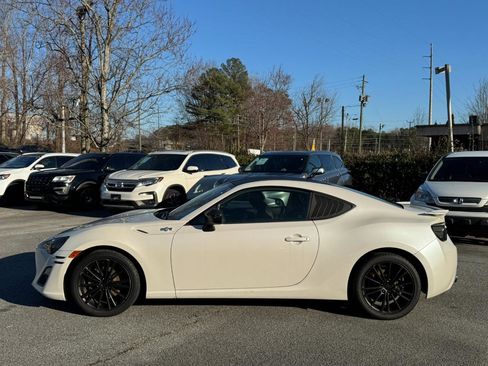Used 2013 Scion FR-S image 4