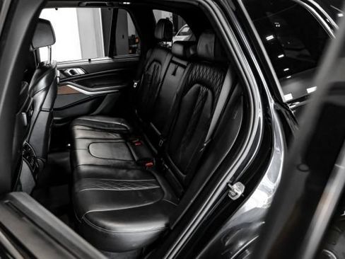 Used 2020 BMW X5 M50i AWD/4WD image 36
