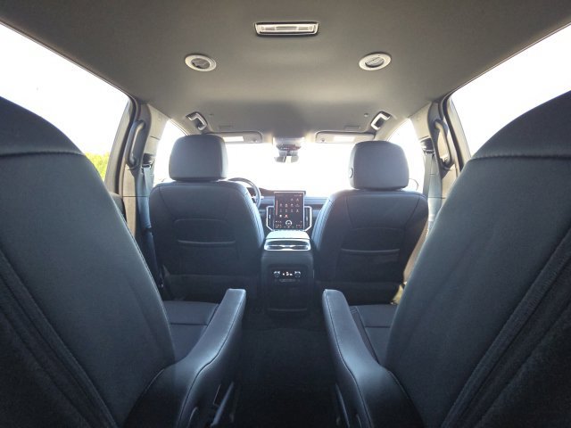 Used 2026 GMC Acadia Elevation w/ Super Cruise Package FWD image 20