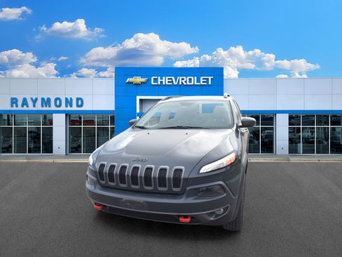 Used 2016 Jeep Cherokee Trailhawk w/ Comfort/Convenience Group AWD/4WD image 7